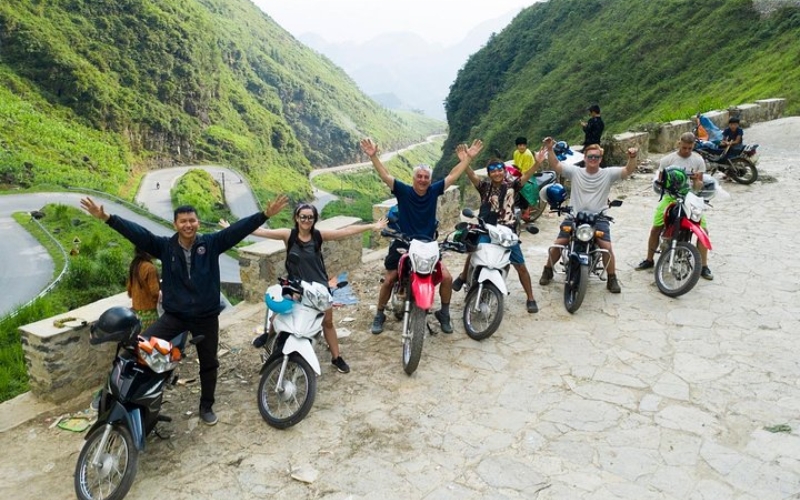 HSG EasyRiders And Motorbikes Ha Giang