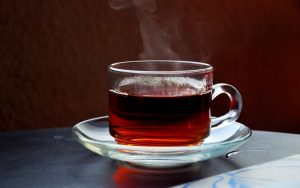 Trà để qua đêm có uống được không?