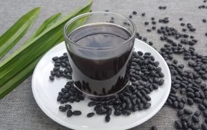 Trà đậu đen