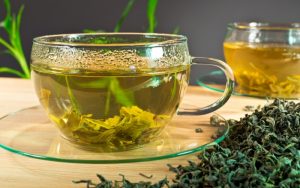Điểm giống nhau của chè tươi và trà khô