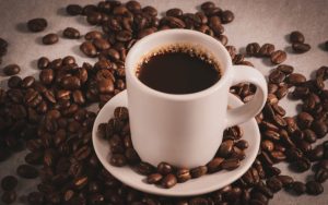 Đồ uống chứa nhiều caffeine