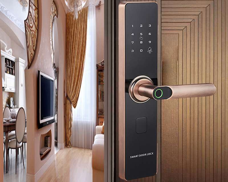 Chất liệu cửa và độ dày