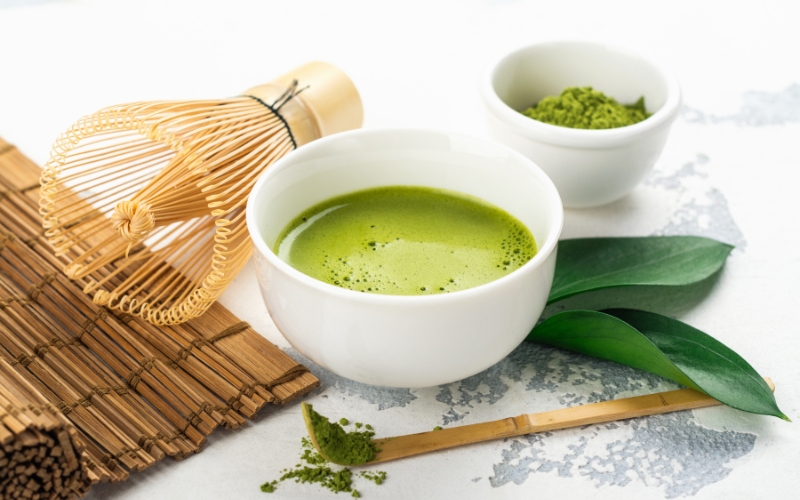 Một số lưu ý khi đánh matcha để bột không bị vón cục