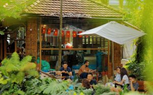 Chọn địa điểm mở quán trà thảo mộc đắc địa