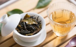 Một số lưu ý cần nhớ khi sử dụng bã trà để đuổi muỗi