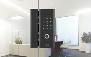 Cấu tạo cơ bản của khóa điện tử cửa kính