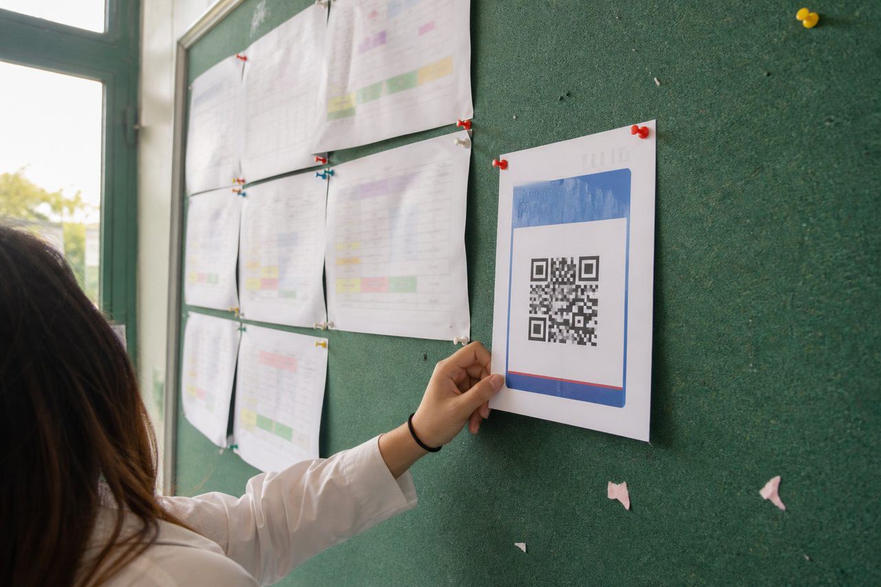 Điểm chạm 2: Tạo mã QR thu tiền cho từng lớp Điểm chạm 2: Tạo mã QR thu tiền cho từng lớp